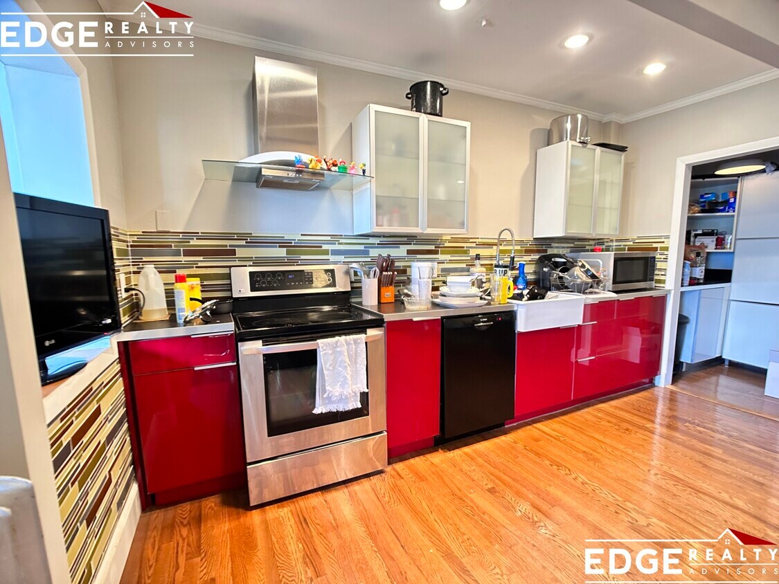 21 Newcastle Rd Unit 21 Newcastle Rd, Boston, MA 02135 Apartments in