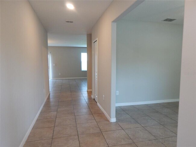 Building Photo - 10259 Strawberry Tetra Dr