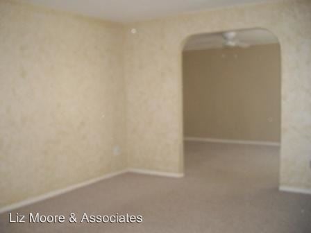 Building Photo - 107 Harris Creek Rd