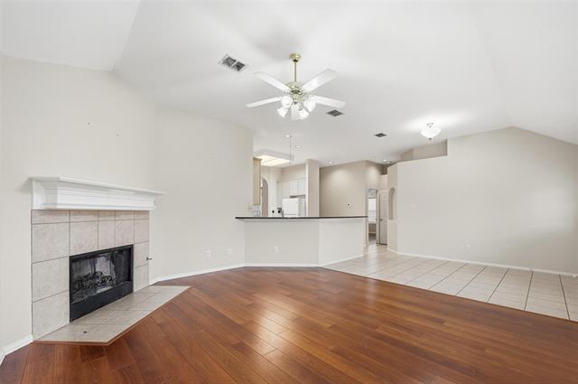 Building Photo - 1202 Brook Dr