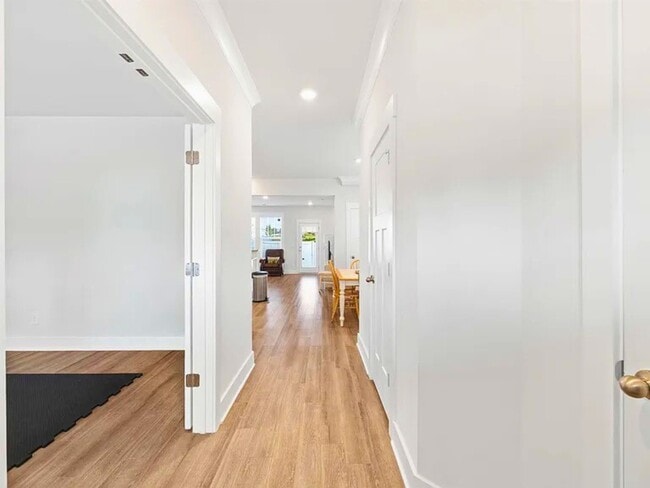 Photo - 109 Shallons Dr Townhome