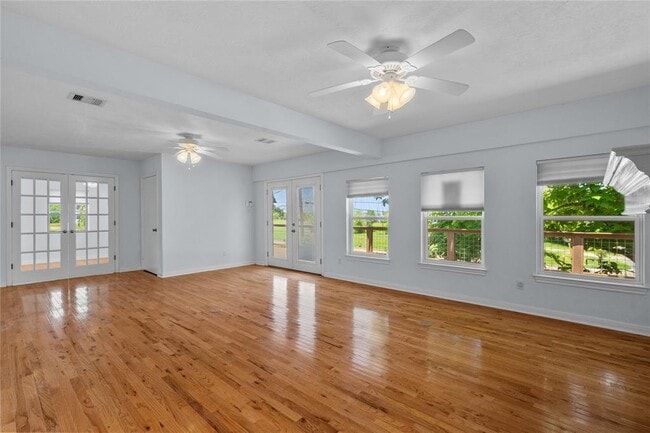 Building Photo - 180 Grove Rd