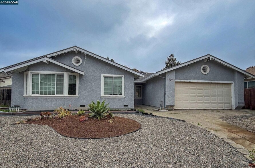 Primary Photo - 530 Greenmont Dr