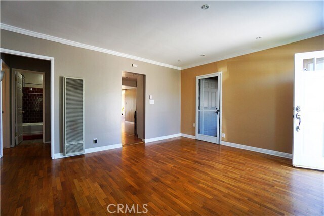 Foto del edificio - 1910 Bataan Rd