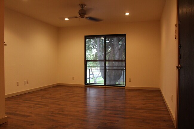 Foto del edificio - 209-E Eden at Avondale