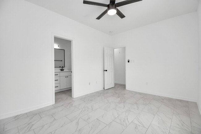 Foto del edificio - 9003 Prairie View Dr