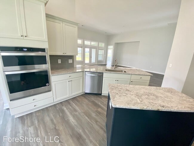 Building Photo - 3 br, 2.5 bath House - 380 Station Parkway