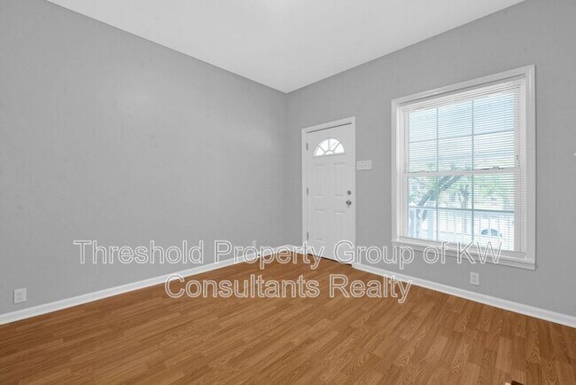 Foto del edificio - 342-344 East Morrill Avenue