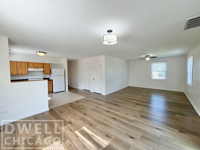Foto del edificio - 1411 Emerson St
