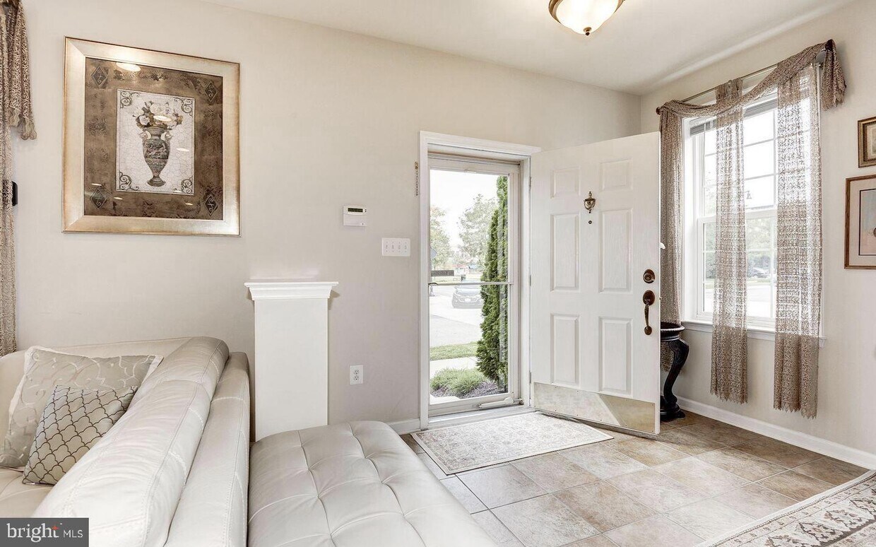 Foto principal - 19392 Diamond Lake Dr