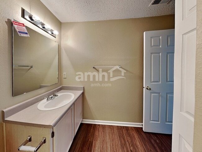 Building Photo - 14766 White Tail Run