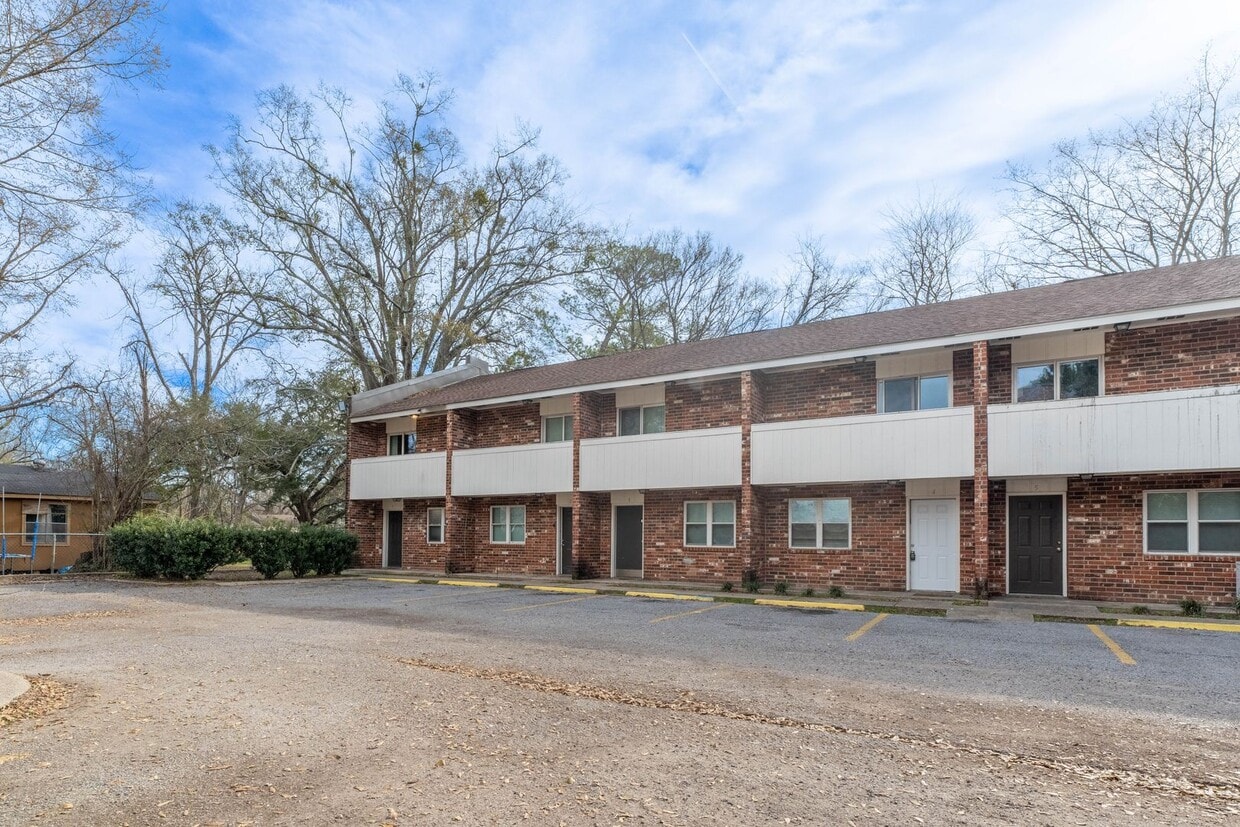 Foto principal - 2447 Brownlee St