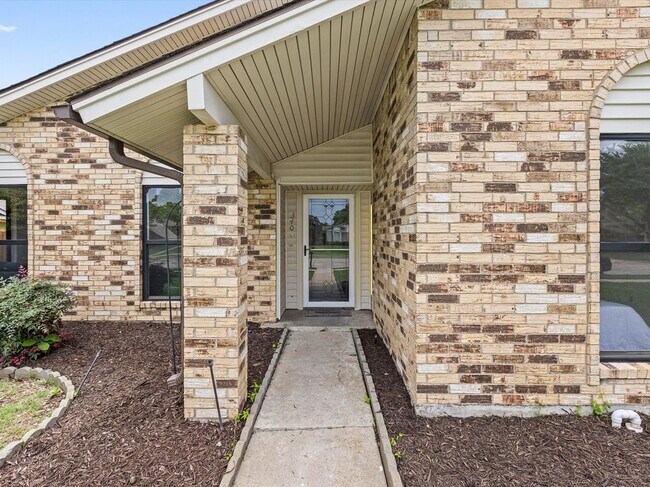 Foto del edificio - 3404 Newkirk Dr