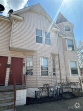 Building Photo - 457 6th St