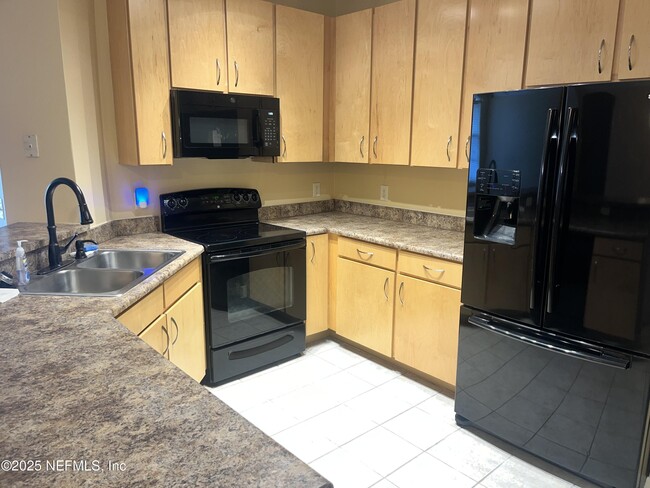 Foto del edificio - 12700 Bartram Park Blvd