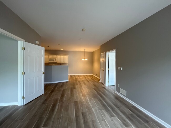 Building Photo - 2 bedroom condo at Country Classics at Mor...