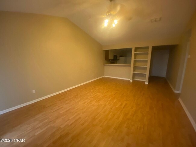 Building Photo - 136 Kristine Blvd