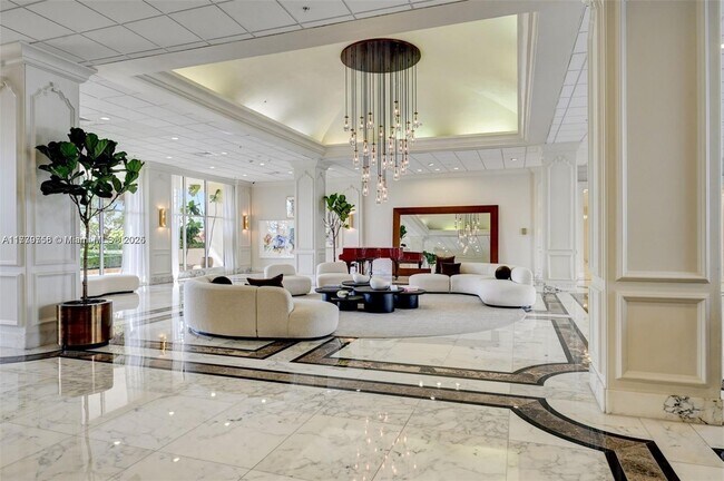 Foto del edificio - 5600 Collins Ave