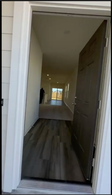 Foto del edificio - 7723 Bison Cv