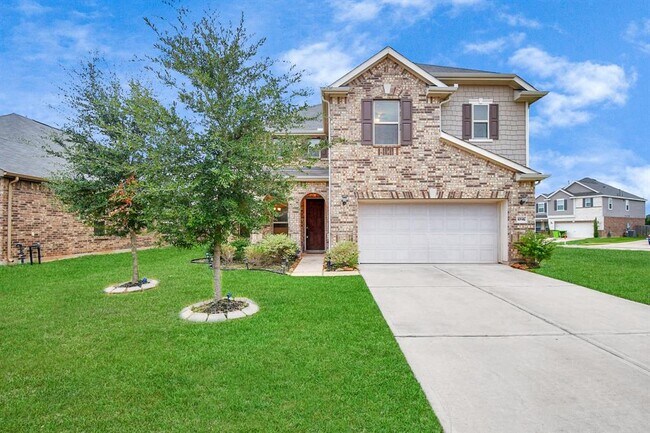 Building Photo - 1715 Dunbar Dr