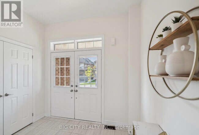 Building Photo - 1192 Enchanted Crescent