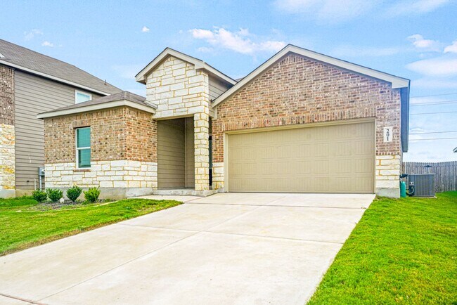Building Photo - SIngle Story in Cordova Crossing!