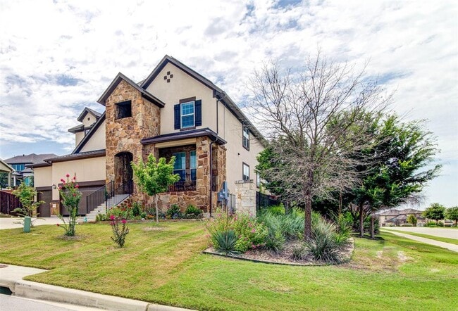 Building Photo - 15621 Cabrillo Way