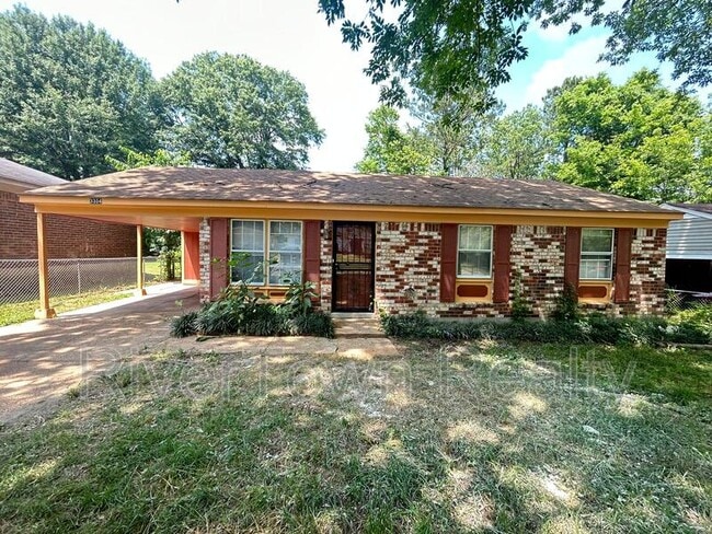 Photo - 3304 Sweet Springs Dr House