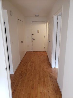 Foto del edificio - 196 E 7th St