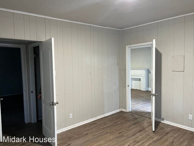 Building Photo - 3 br, 1 bath House - 1900 Cooper Road