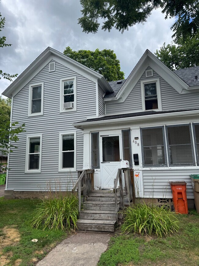 Building Photo - 408 W Elm St