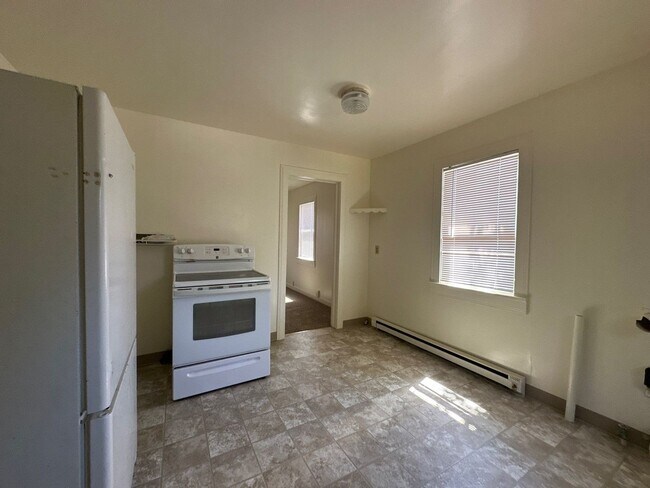 Foto del edificio - 1826 Summers Ln