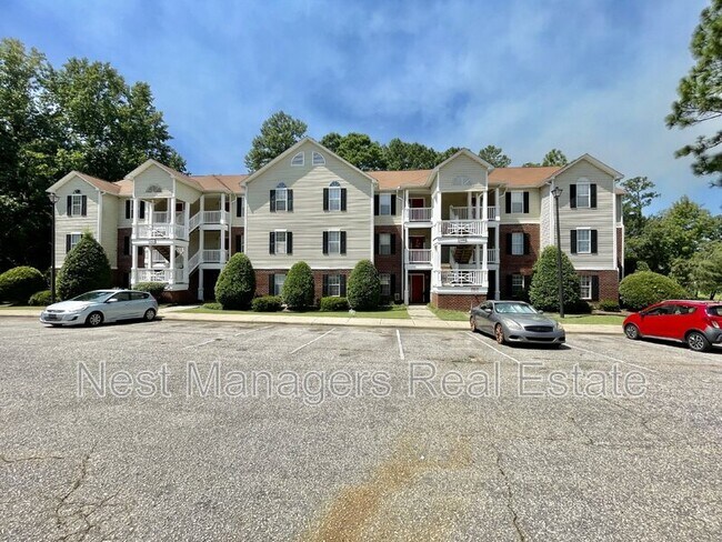 Building Photo - 300 Bubble Creek Ct
