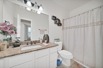 Building Photo - 8115 Spreadwing St