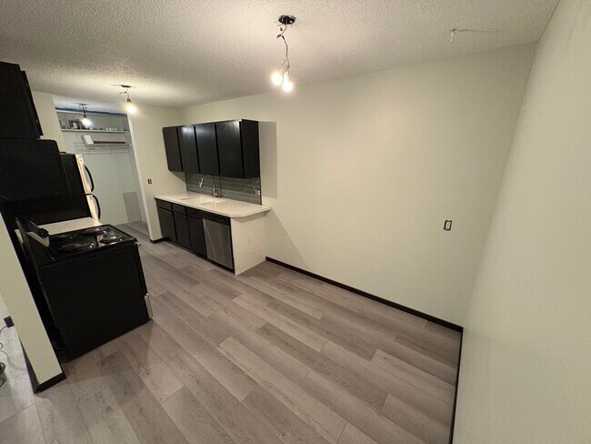 Foto del edificio - 907 Coulee Rd