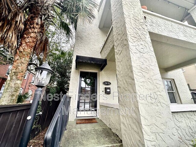 Building Photo - 2979 Herschel St
