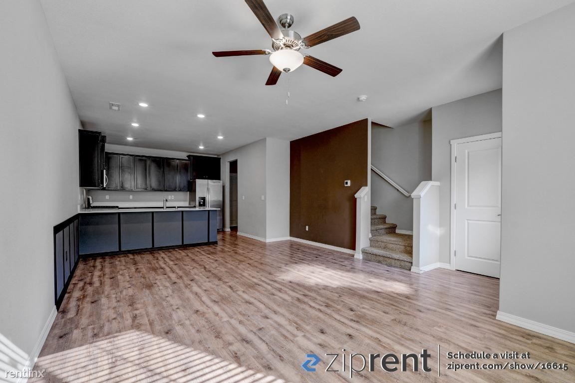 3 br, 2.5 bath Townhome 15208 NE 70th St... Townhome Rentals in