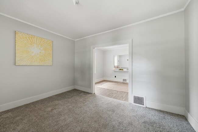 Building Photo - 14601 San Juan Dr