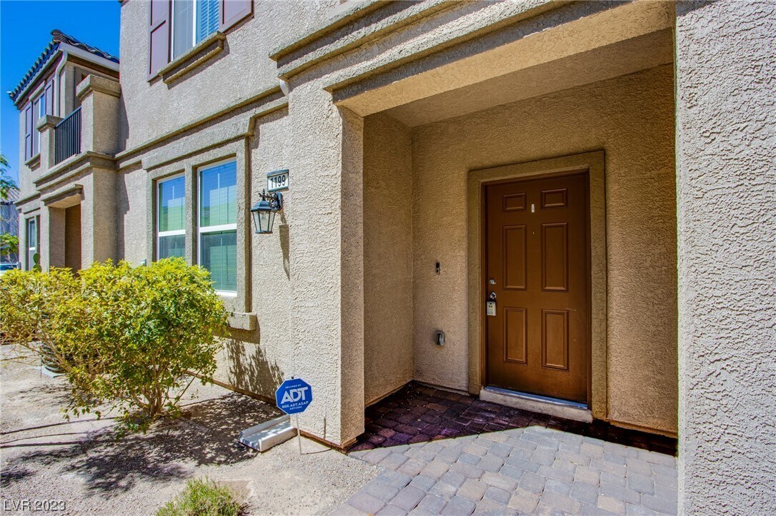 Primary Photo - 1199 Granada Flats Ct
