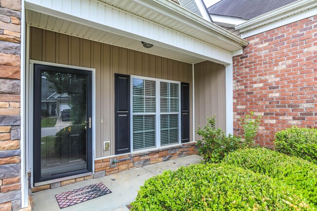 Foto del edificio - 334 High Meadows Pl