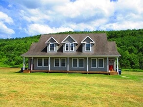 Building Photo - 1672 NY-205