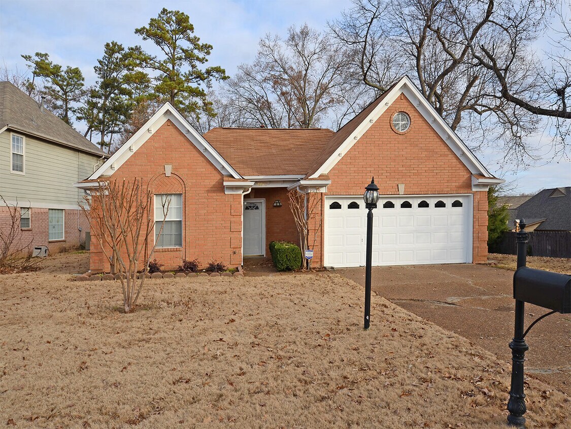 Foto principal - 3 bed, 2 bath in Arlington/Lakeland area