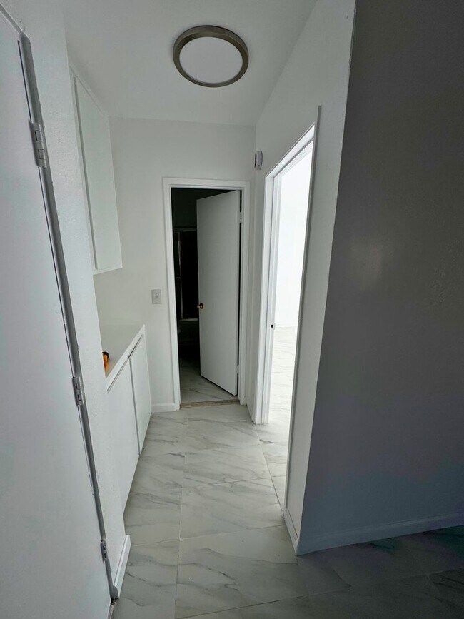 Foto del interior - Churchill Court Apartments