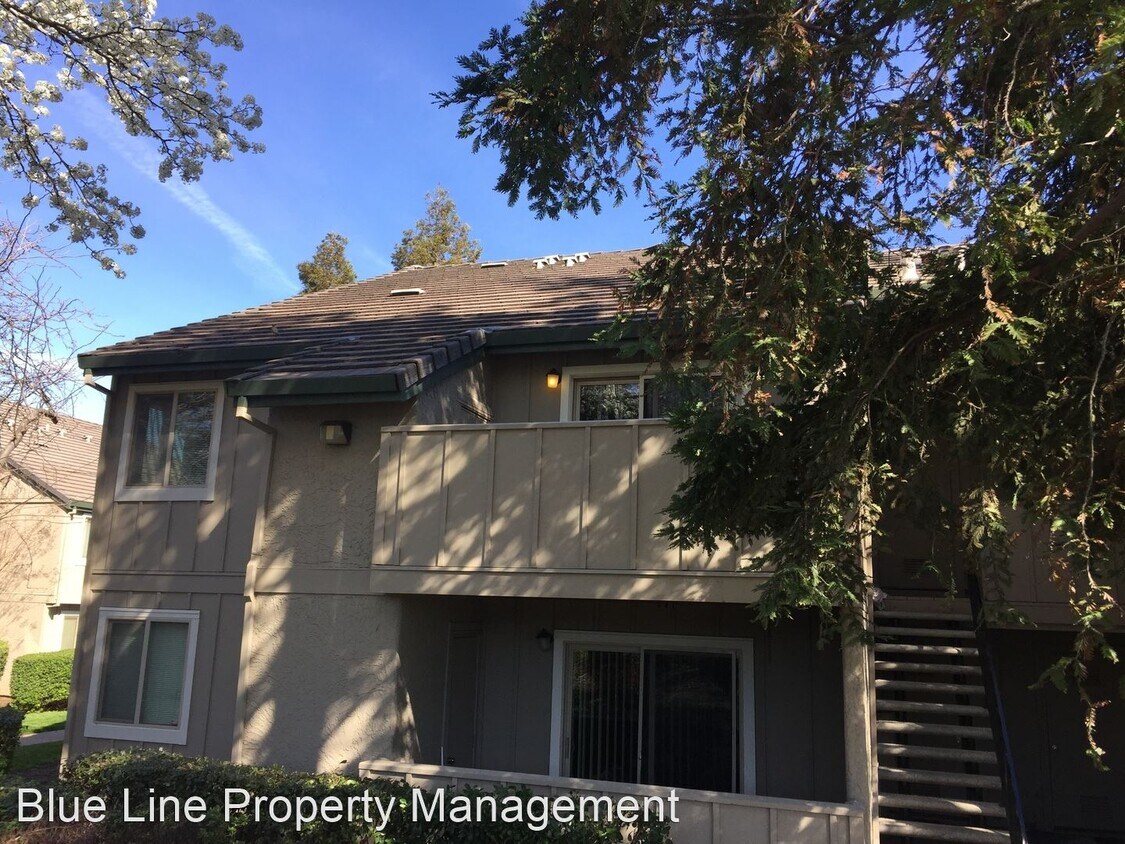 2 br, 2 bath House 2263 Lakeview Cir House for Rent in Pittsburg