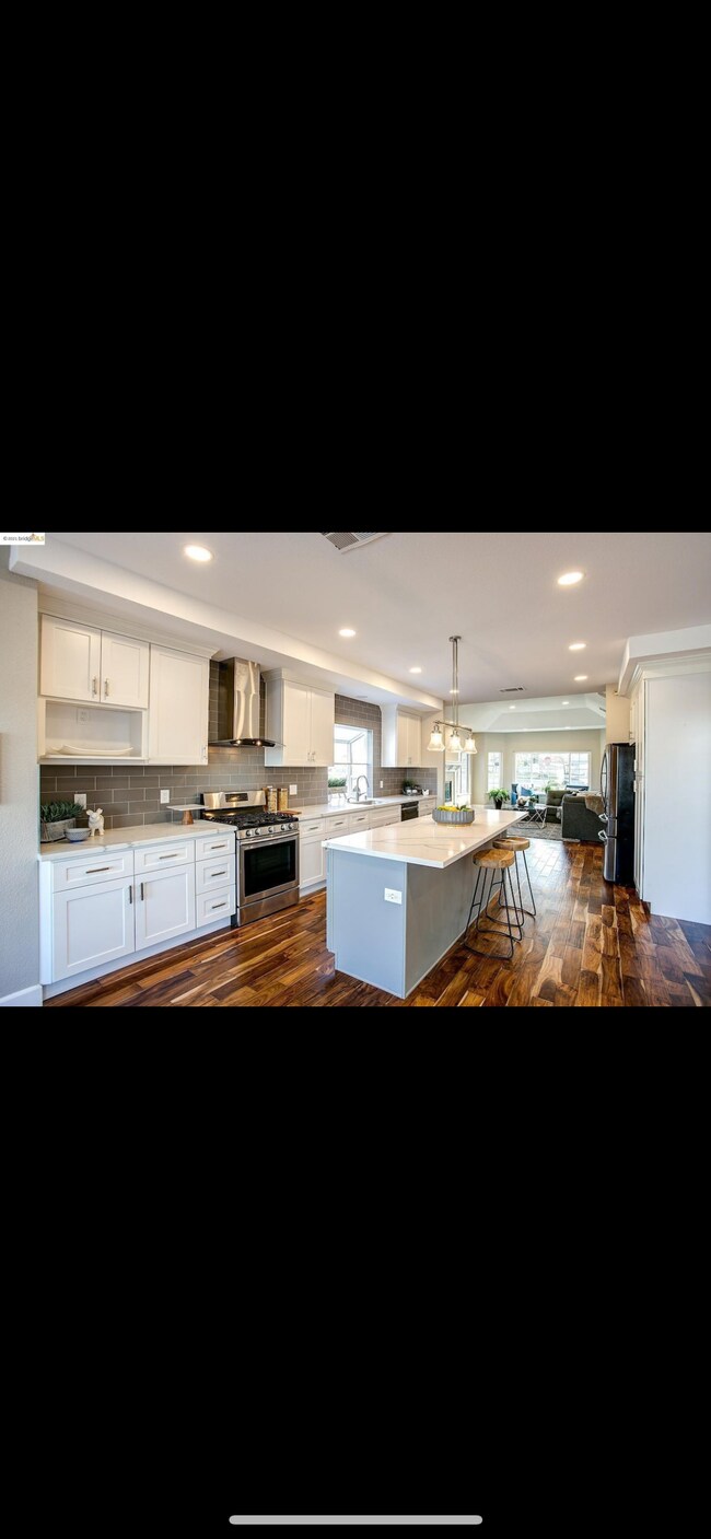 Building Photo - 2334 Reef Ct