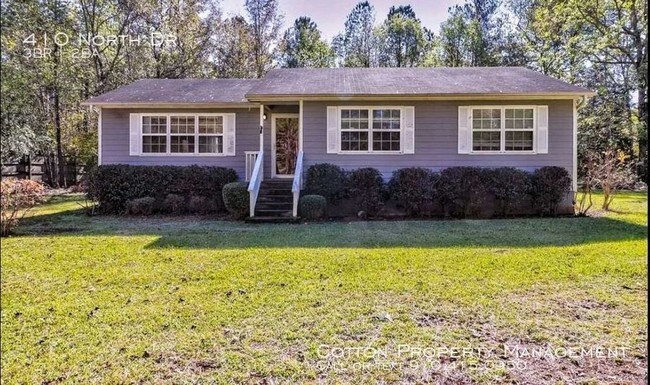 Building Photo - 3BR/2BA in Rocky Point - $1250/month