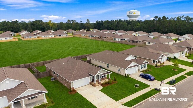 Building Photo - 14615 Dayton Cir