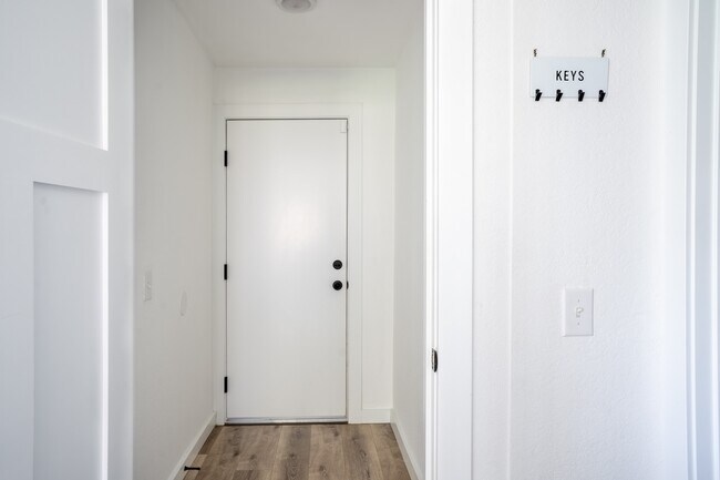 Foto del edificio - 906 N 101st St