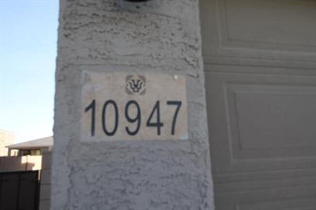 Foto del edificio - STUNNING 4-Bedroom + Den Home in Gladden Farms!!!!! SOLAR PANELS!!!