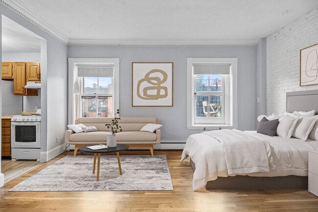 Building Photo - 439 Marlborough St